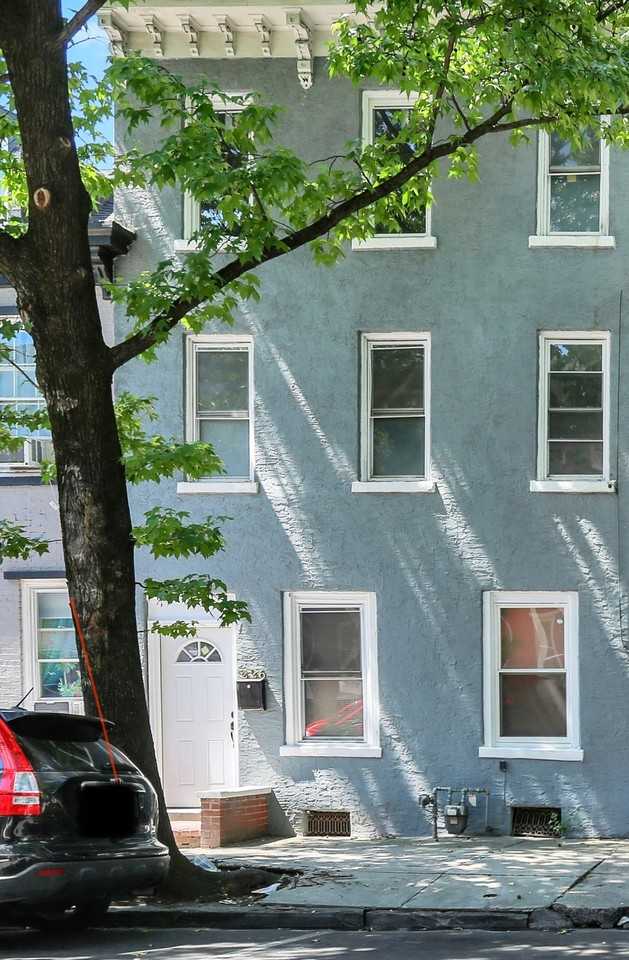 226 S 4th St - Photo 2 of 6