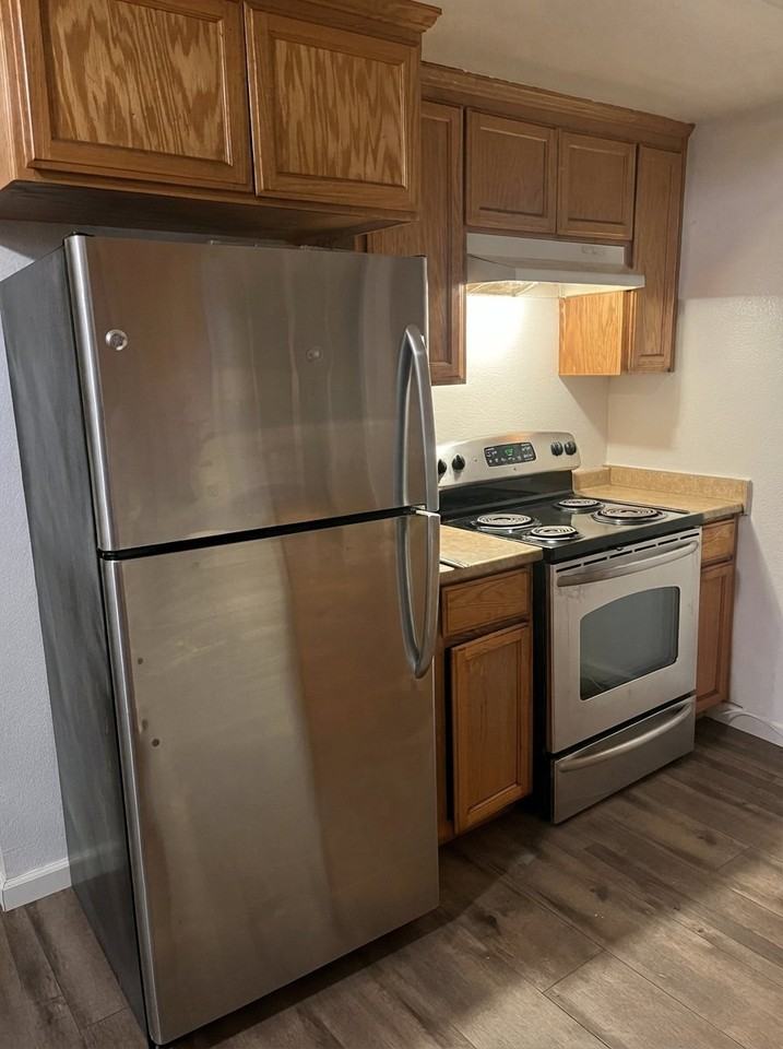 3887 Ryde Ave - Photo 2 of 6