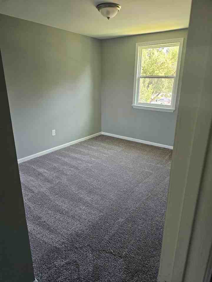 1709 Addison Rd S - Photo 7 of 7