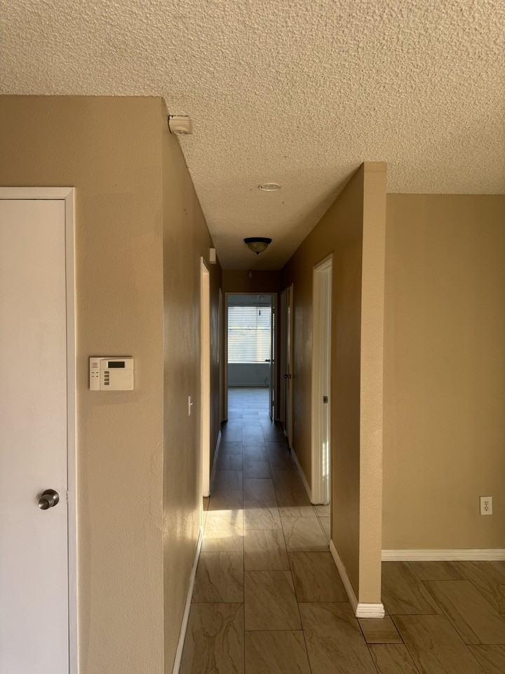 14373 Linden St ##Ca - Photo 5 of 11