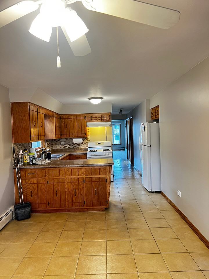 5709 S Archer Ave #2 - Photo 2 of 9