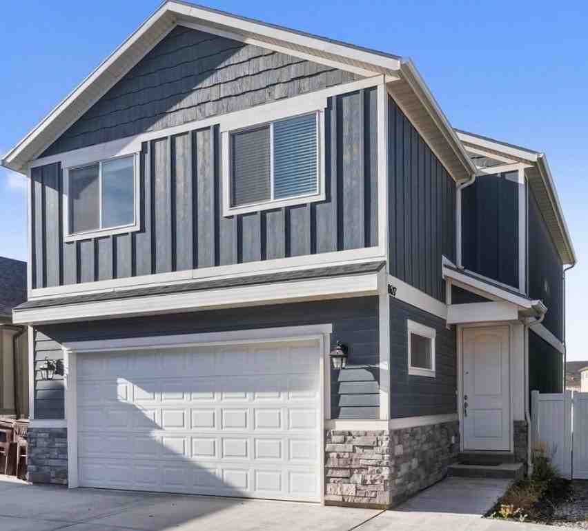 8627 N Cottonwood Aly