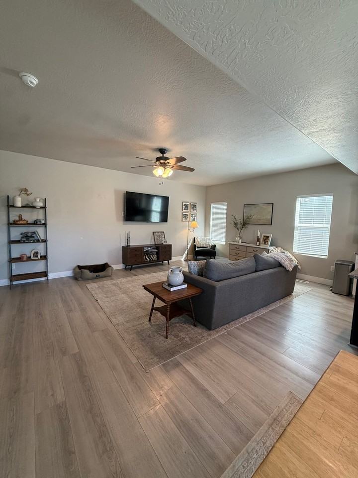 8627 N Cottonwood Aly - Photo 3 of 20