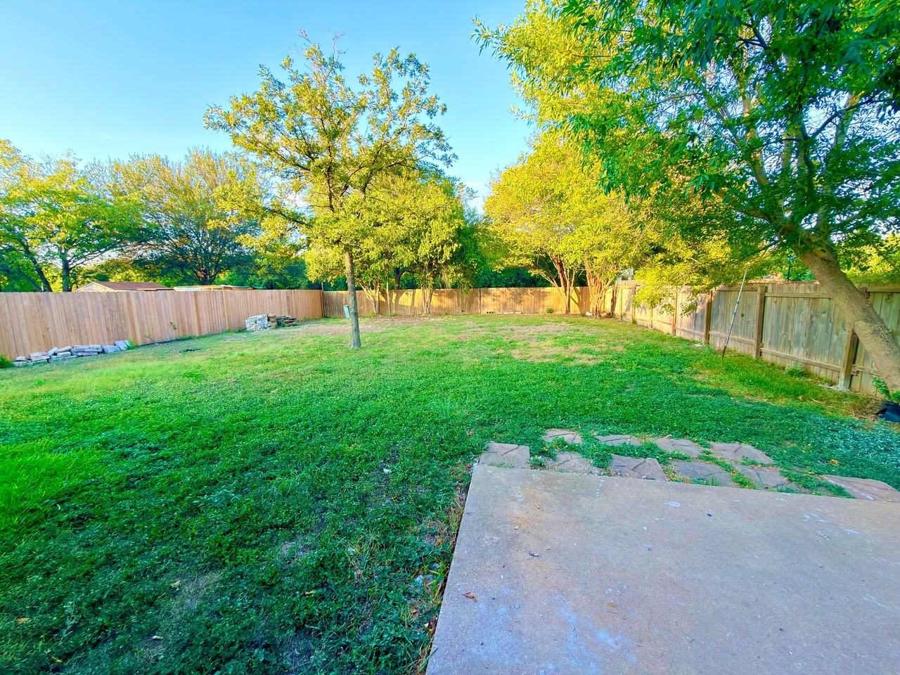 1008 Settlers Valley Dr - Photo 3 of 23