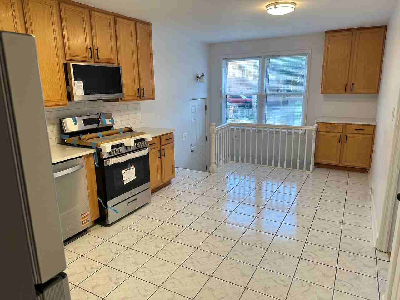 2015 W Summerdale Ave - Photo 4 of 15