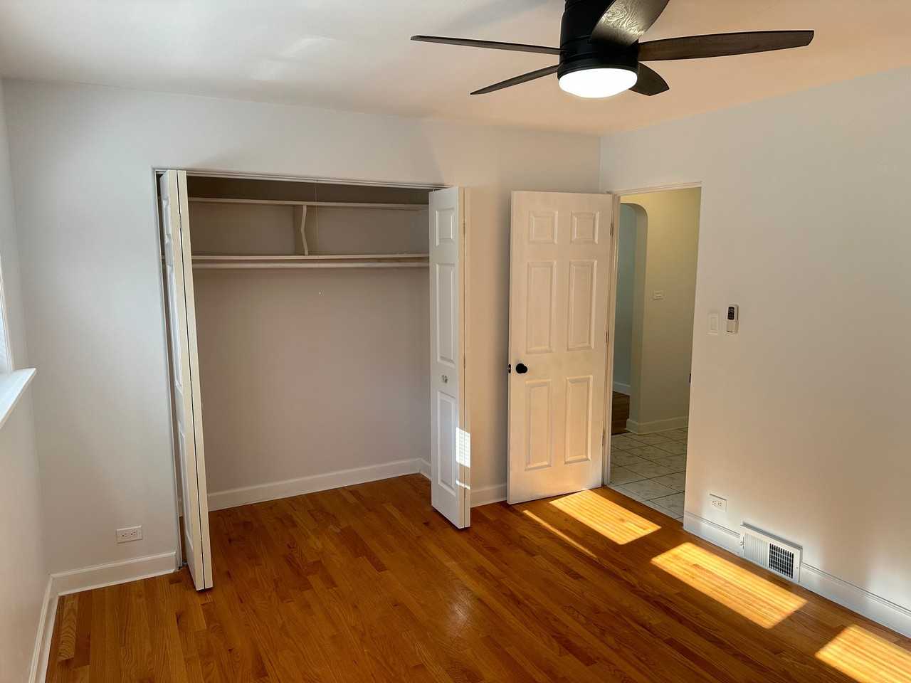2015 W Summerdale Ave - Photo 6 of 15