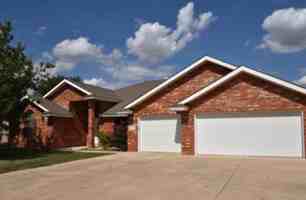 featured image of 1009 Wrangler Way