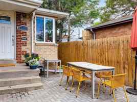 featured image of 3216 N Saint Paul St