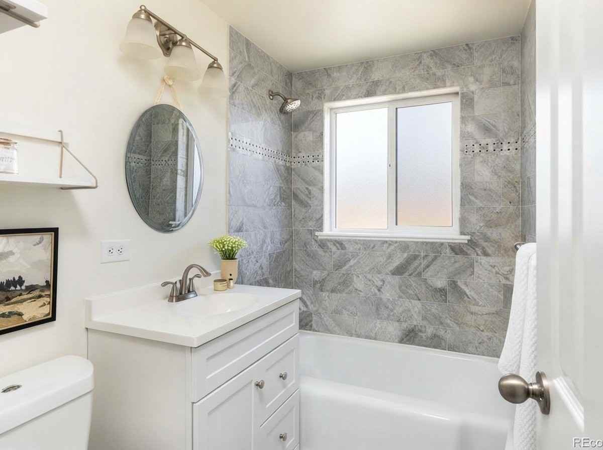 3216 N Saint Paul St - Photo 5 of 11