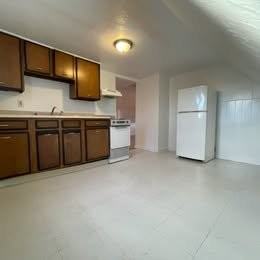 14 Cental C #C - Photo 6 of 7