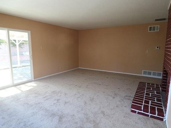 44515 Stanridge Ave - Photo 2 of 5