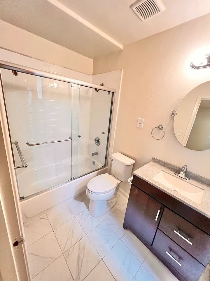 152 Jackson Ave #102 - Photo 5 of 8