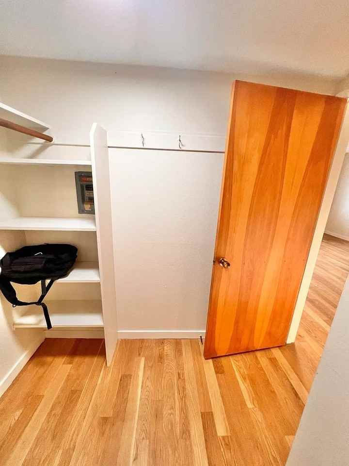 152 Jackson Ave #102 - Photo 6 of 8