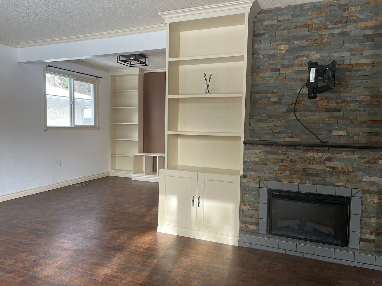 10 Glencoe Blvd - Photo 4 of 17