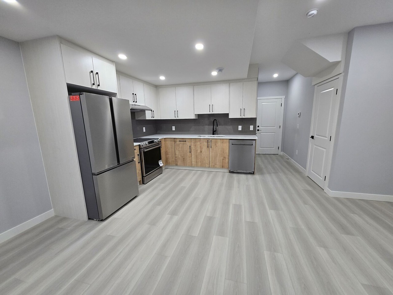 132 Rowmont Dr Nw - Photo 2 of 30