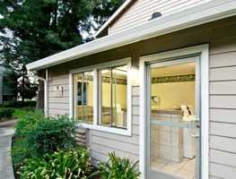 featured image of 4121 Dale Rd #6