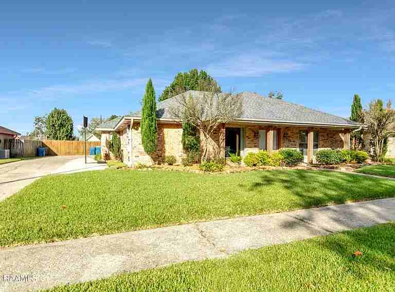 320 S Philo Dr #NA - Photo 2 of 29