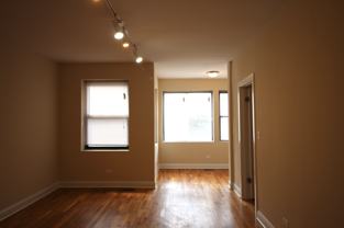3214 W Argyle St #1 - Photo 1 of 1