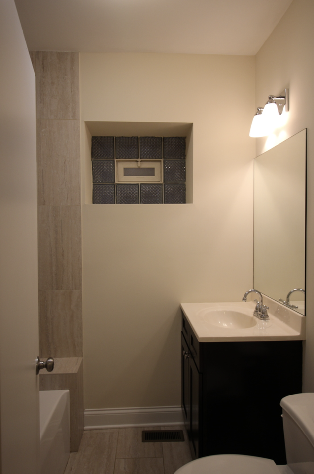 3214 W Argyle St #1 - Photo 7 of 18