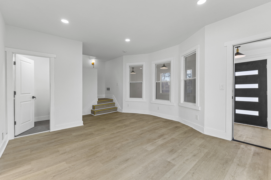 2554 Parker St #NA - Photo 7 of 13