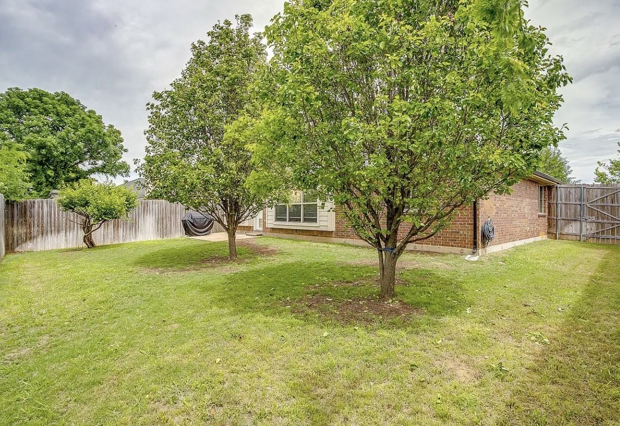 1012 Cutting Horse Dr #NA - Photo 5 of 19