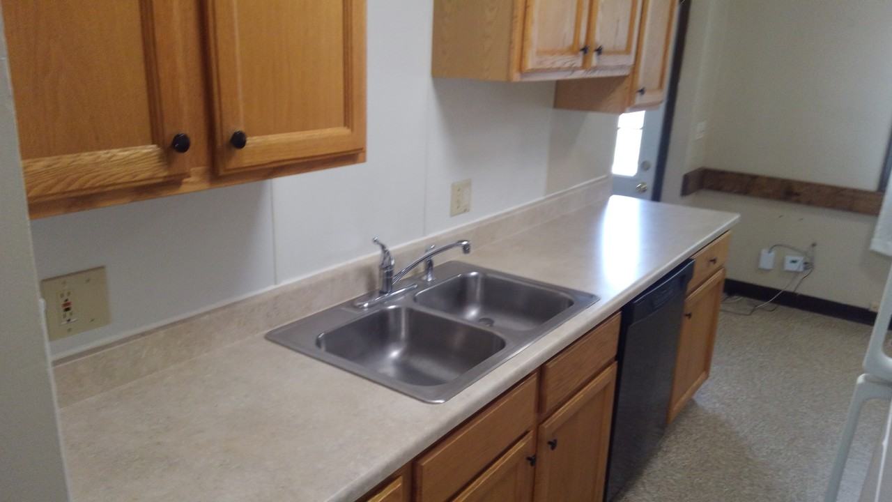 182 Stoddard Ave #182 - Photo 3 of 11