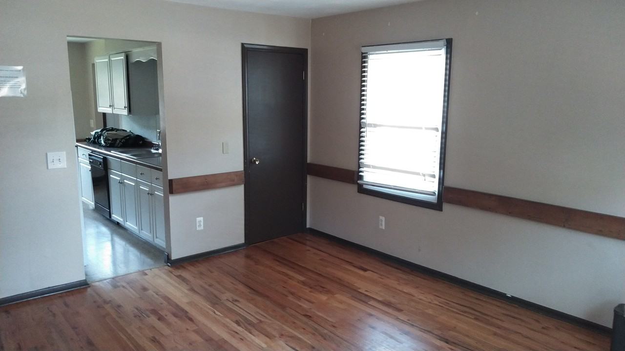 1224 Frye Ave #1224FRYE - Photo 2 of 2