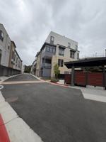 featured image of 2431 Willow Way