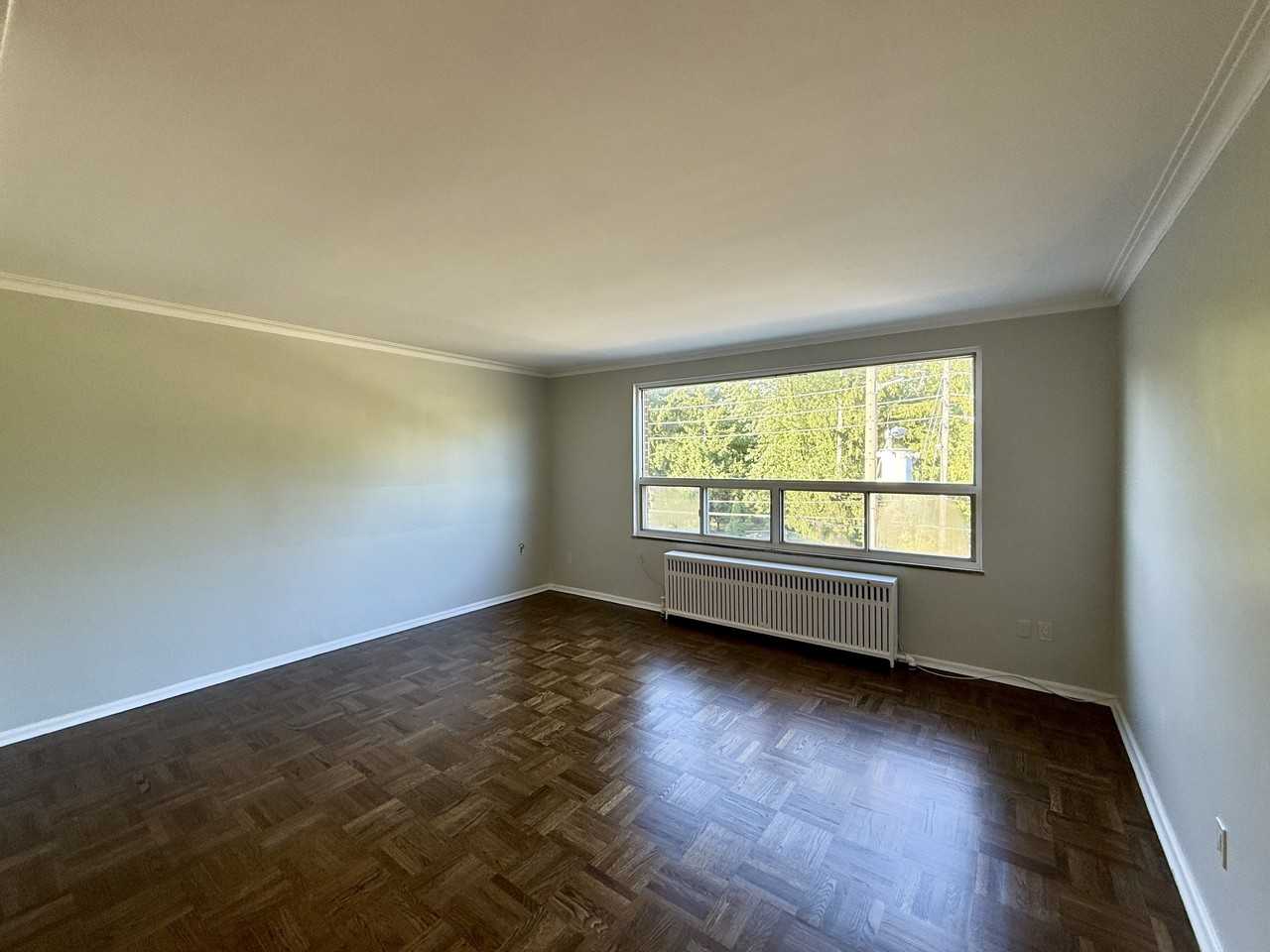 1299 Bayview Avenue - Photo 2 of 17