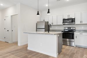 featured image of 1100 Armstrong Mill Rd