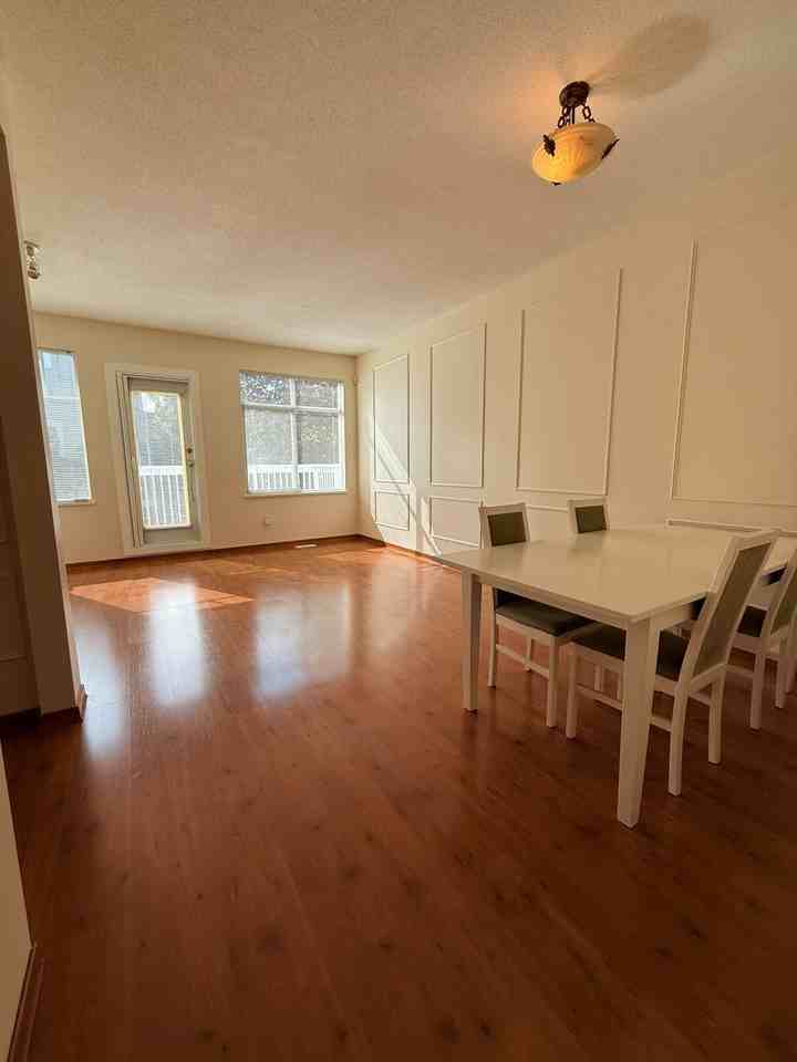 6331 Number 1 Road #9 - Photo 3 of 22