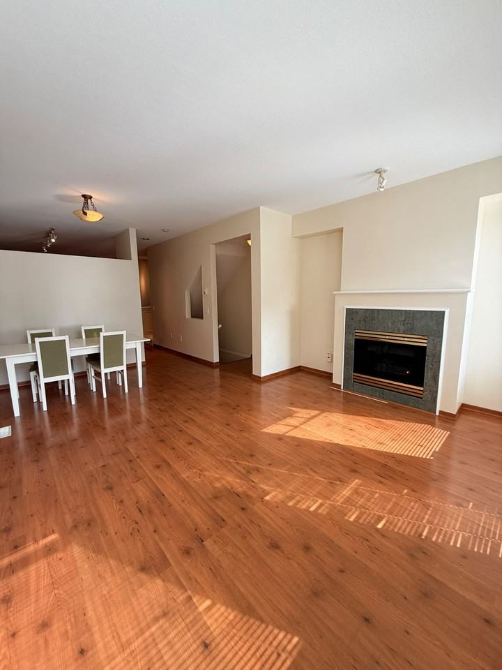 6331 Number 1 Road #9 - Photo 4 of 22