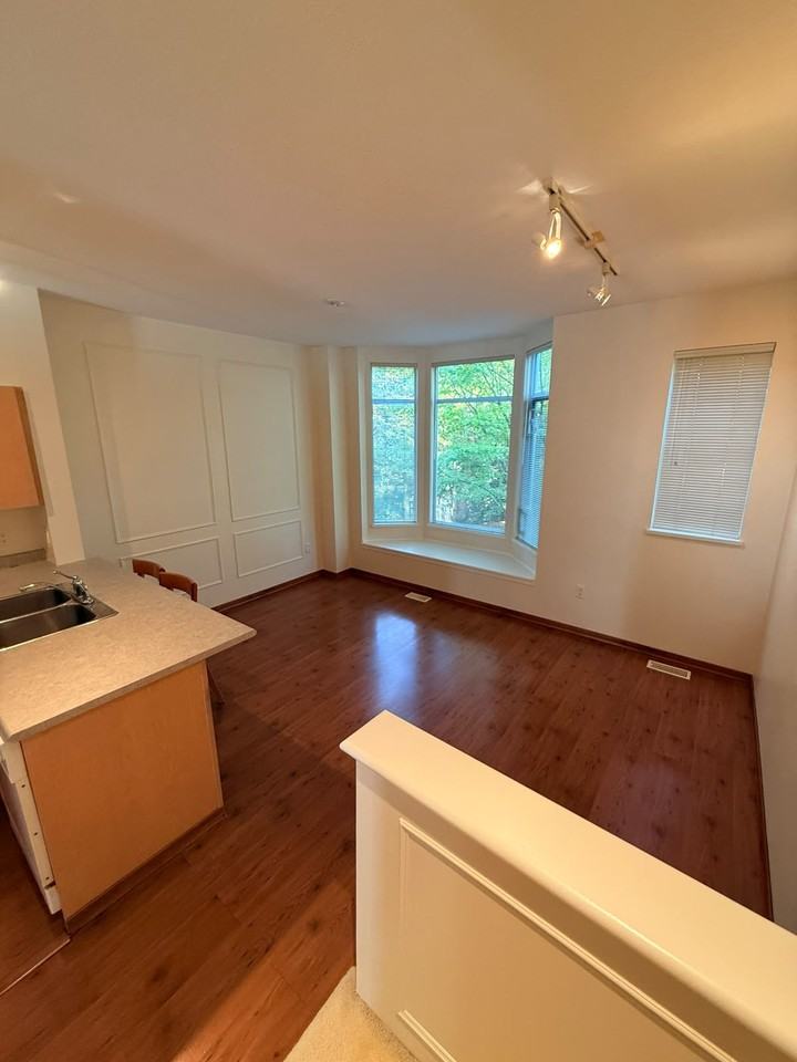 6331 Number 1 Road #9 - Photo 6 of 22