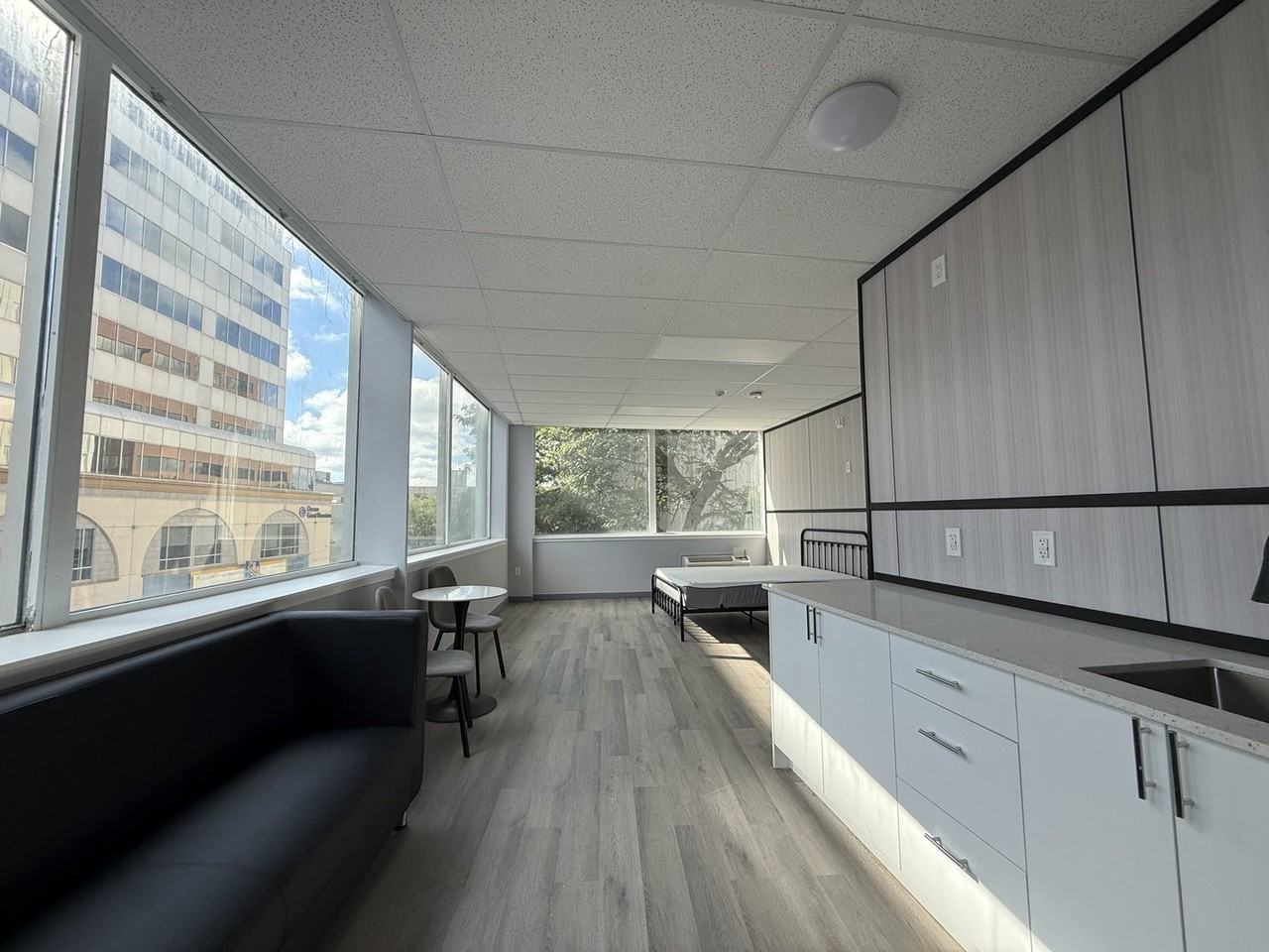 71 King St - Photo 3 of 9