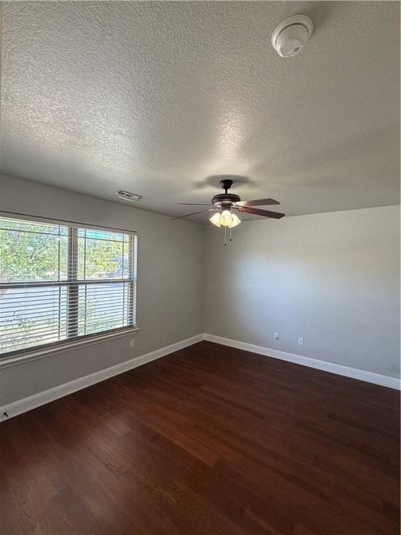 3106 Sw Oakleigh Rd - Photo 3 of 14