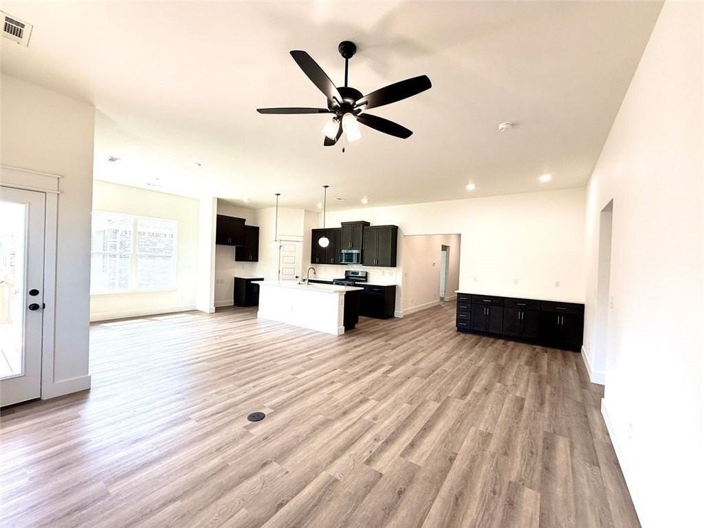 2793 Roe Deer St - Photo 3 of 19