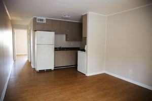 featured image of 1880 Green Dr Nw