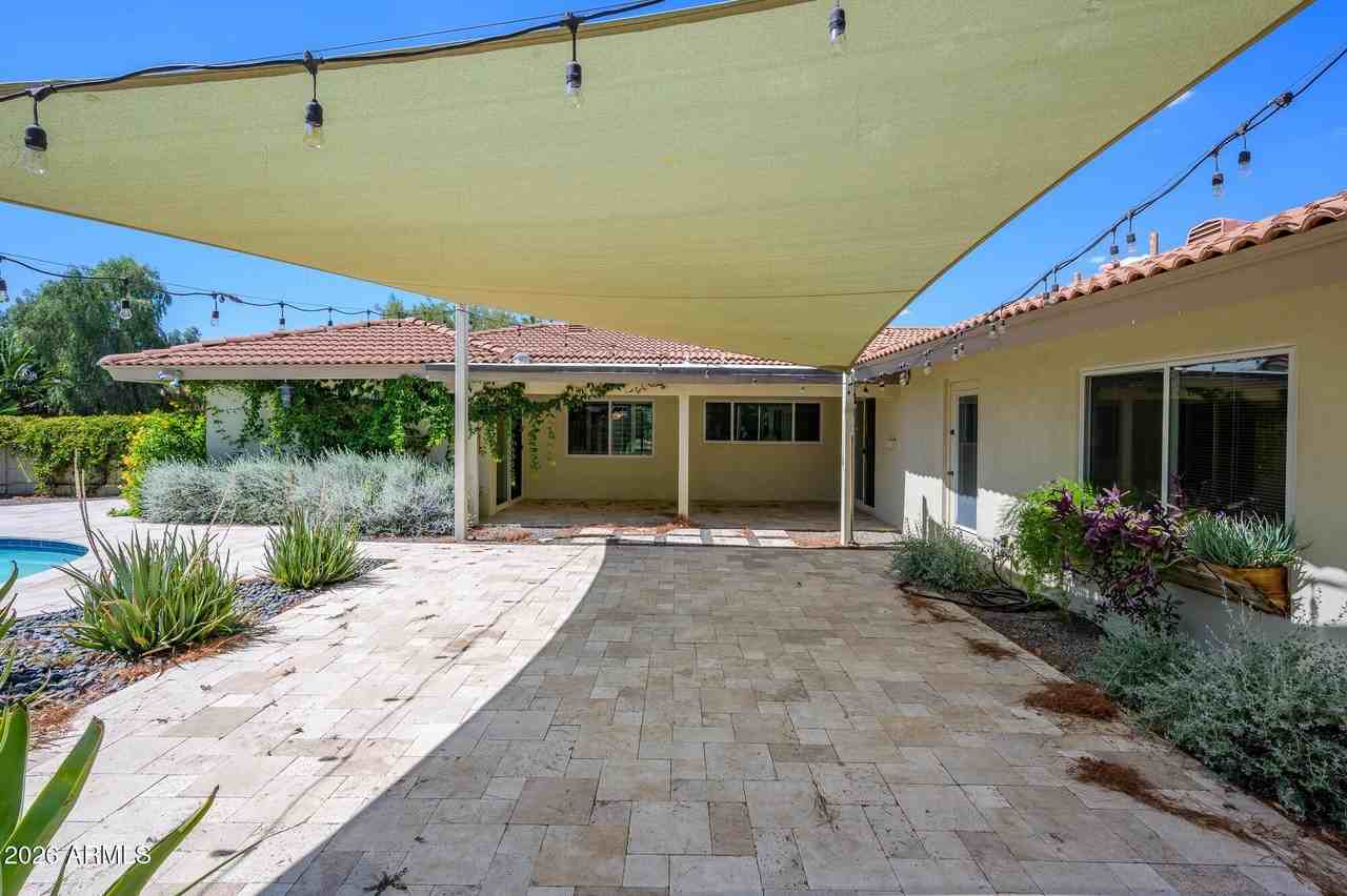 8507 E San Felipe Dr - Photo 5 of 35
