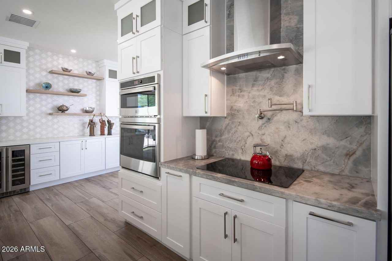 4440 E Camelback Rd #28 - Photo 6 of 32