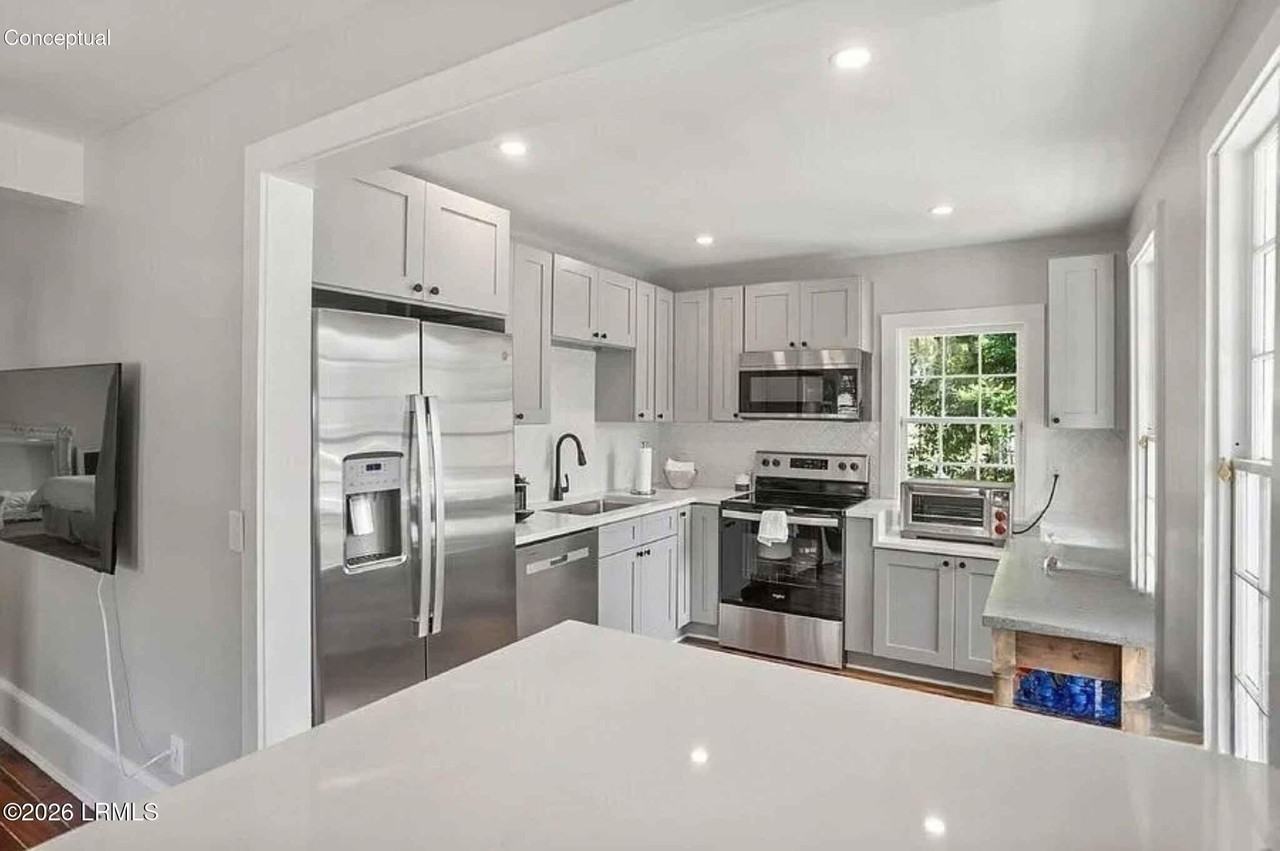 606 Carteret St #1 - Photo 4 of 17