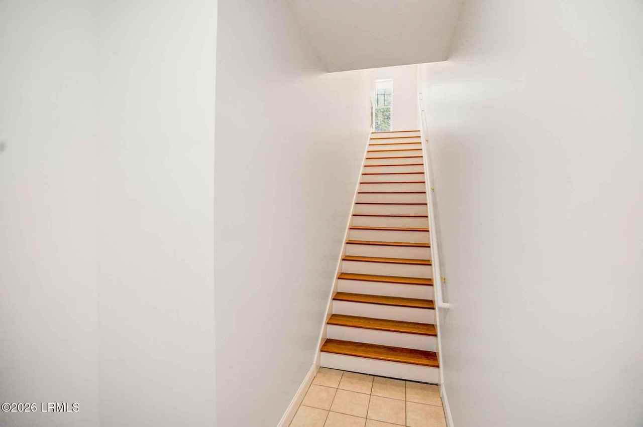828 Paris Ave #B - Photo 4 of 25