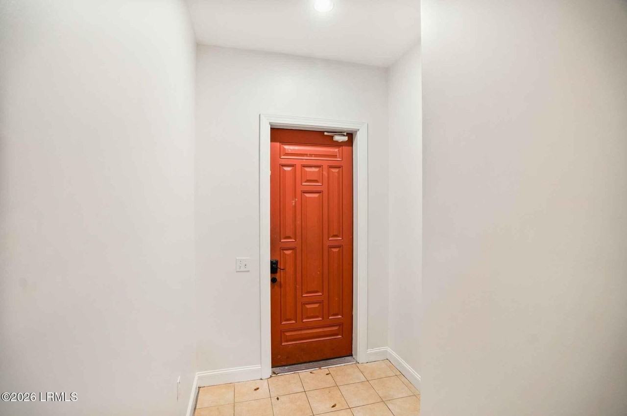 828 Paris Ave #B - Photo 5 of 25