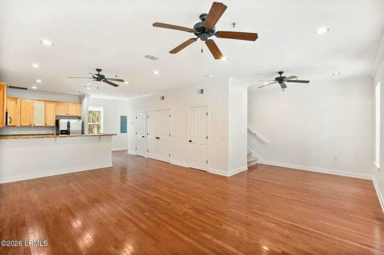 828 Paris Ave #B - Photo 6 of 25