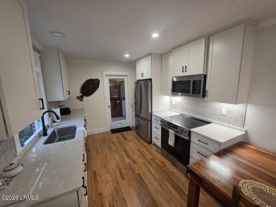 1213 16th St - Photo 3 of 44