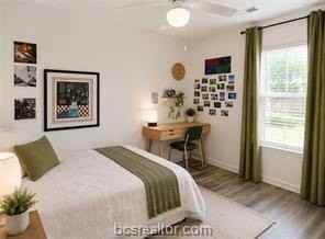 1214 Remington Ct - Photo 5 of 14