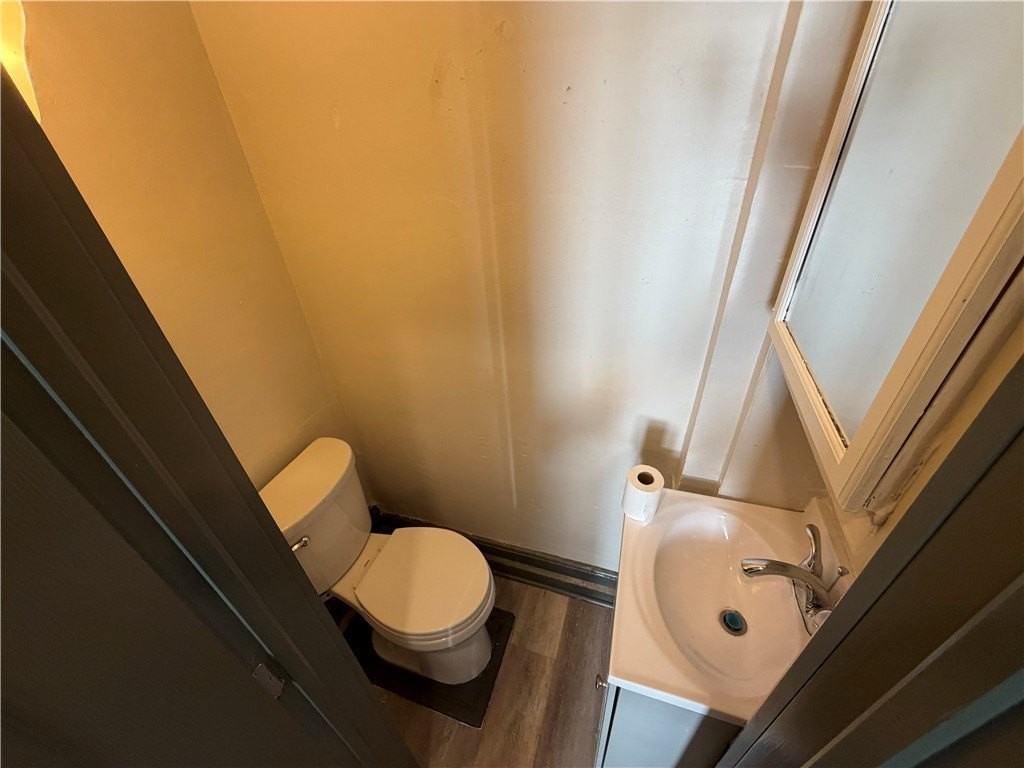 19 Copeland St #17 - Photo 5 of 12
