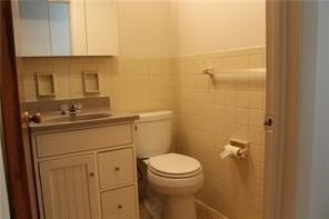 809 East Ave Apt 4 - Photo 4 of 5