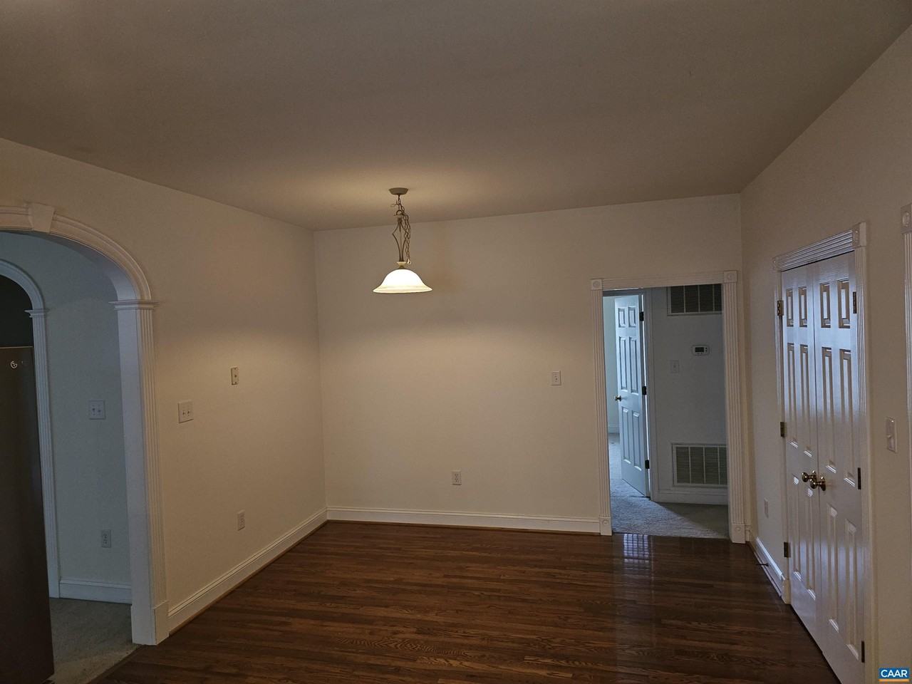 134 Deerwood Dr - Photo 6 of 24