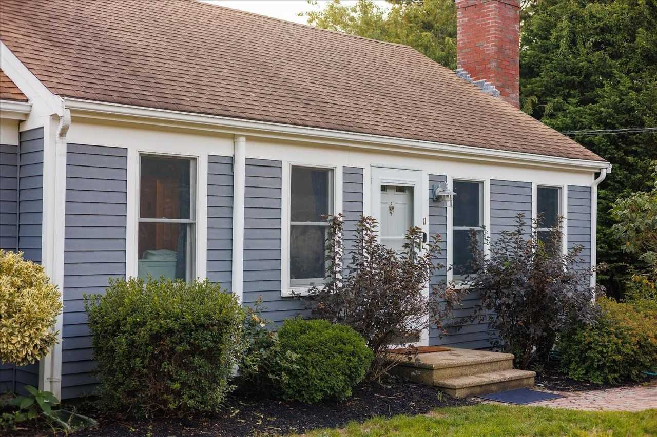 11 Mary David Rd - Photo 2 of 30