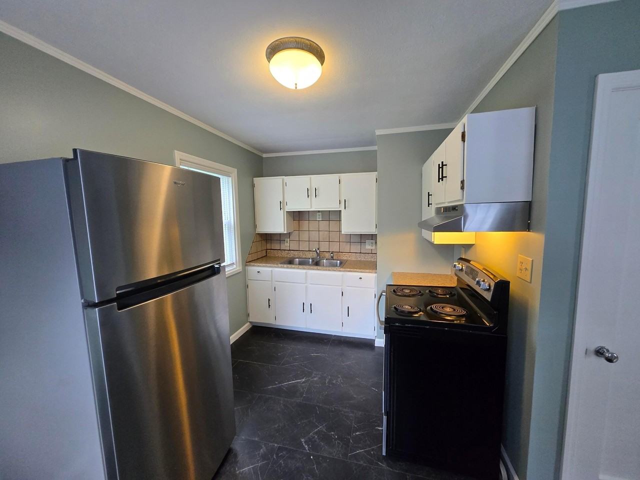 1238 Carolyn Ave - Photo 5 of 28